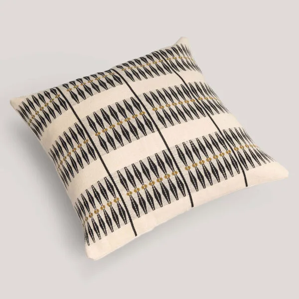 Tanavi Ivory / Black Naga Handwoven 100% Cotton Cushion Cover