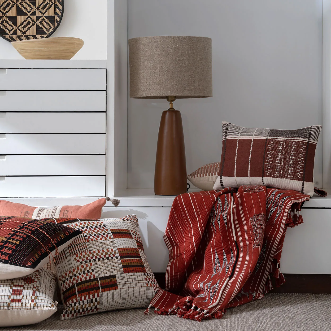 Chetna Ivory / Red Naga Handwoven 100% Cotton Cushion Cover - Image 3