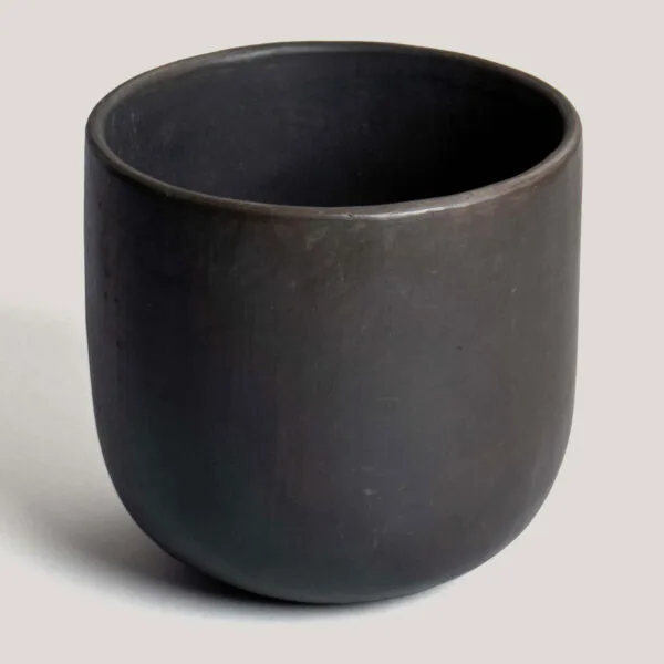 Aja Black Pottery Stone Planter (Medium)