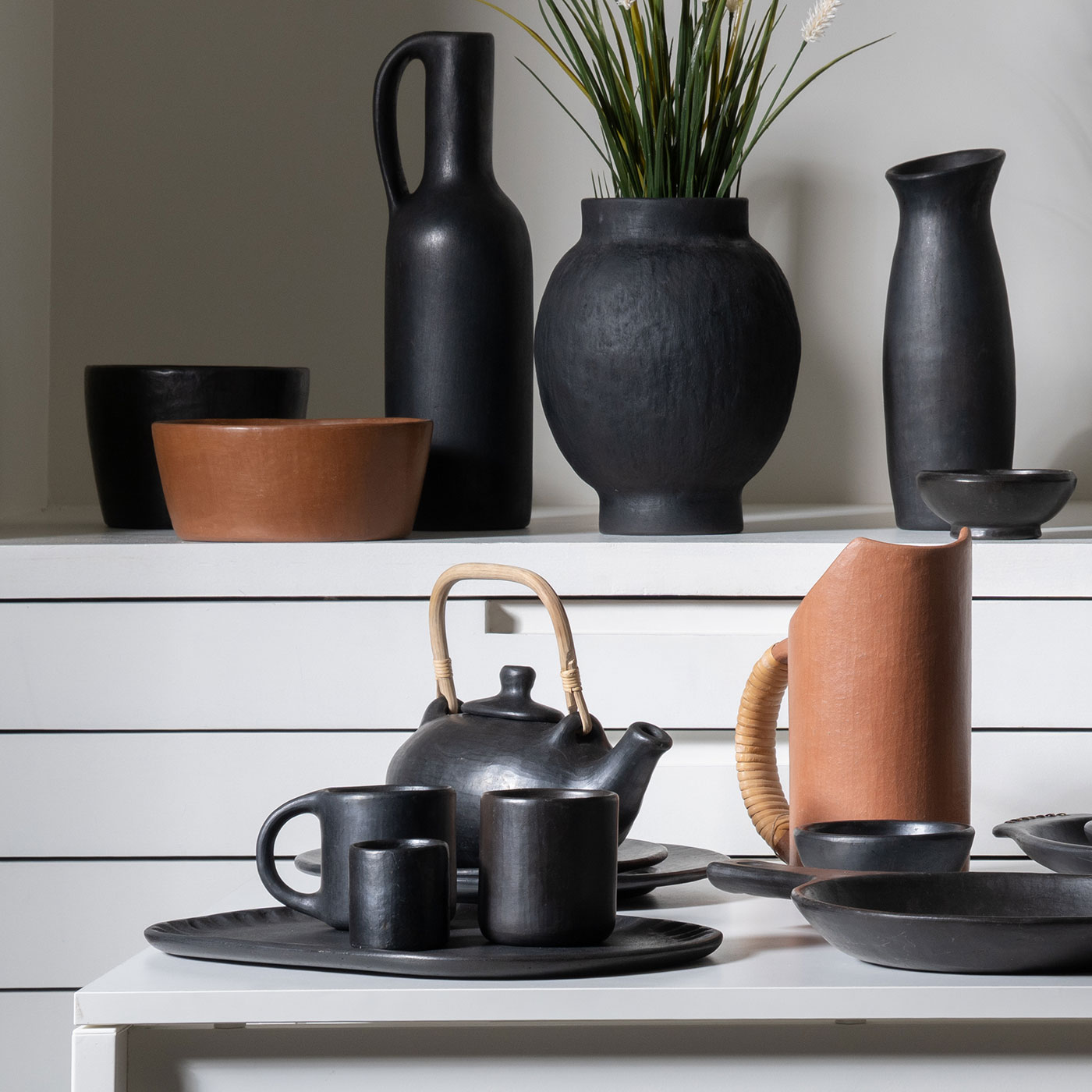 Anika Black Pottery Stone Platter (Large) - Image 4