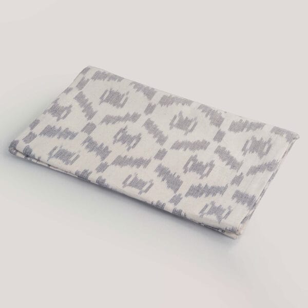 Oga Ivory / Black Ikat Handwoven 100% Cotton Table Runner