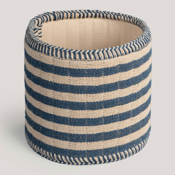 Arna Black / Ecru Handwoven Sabala Natural Fibre Planter