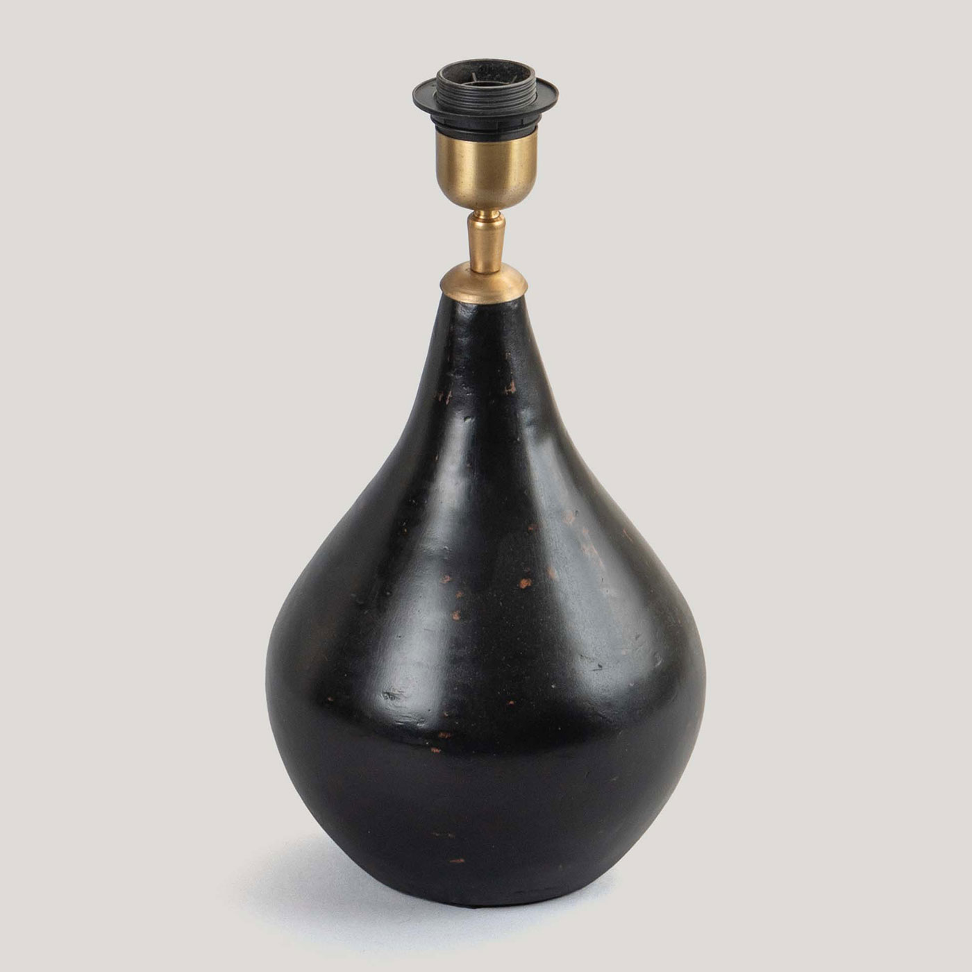 Malhar Charcoal Handmade Terracotta Lamp Base - Image 2