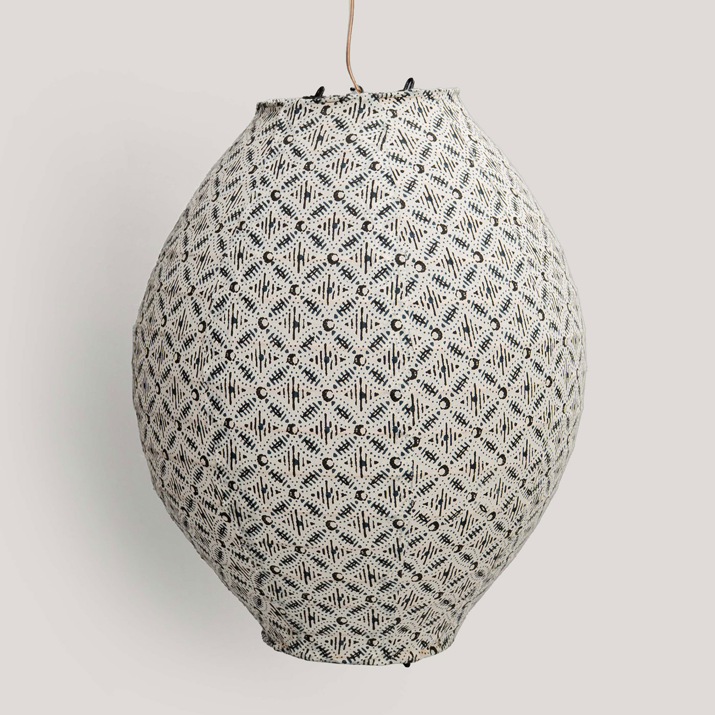 Dewu Ivory / Blue Printed Cotton Voile Pendant Lamp (Cane Frame)