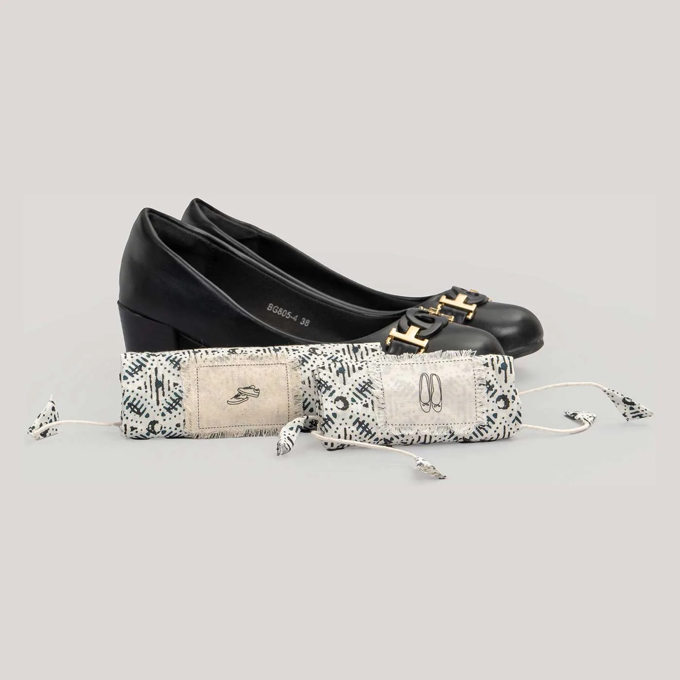Lima Dark Blue Printed Cotton Shoe Bag - Image 2