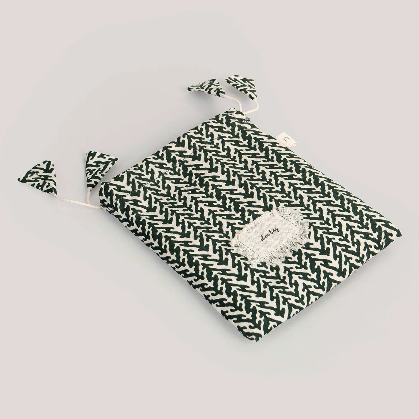 Manjaro Black Printed Cotton Shoe Bag
