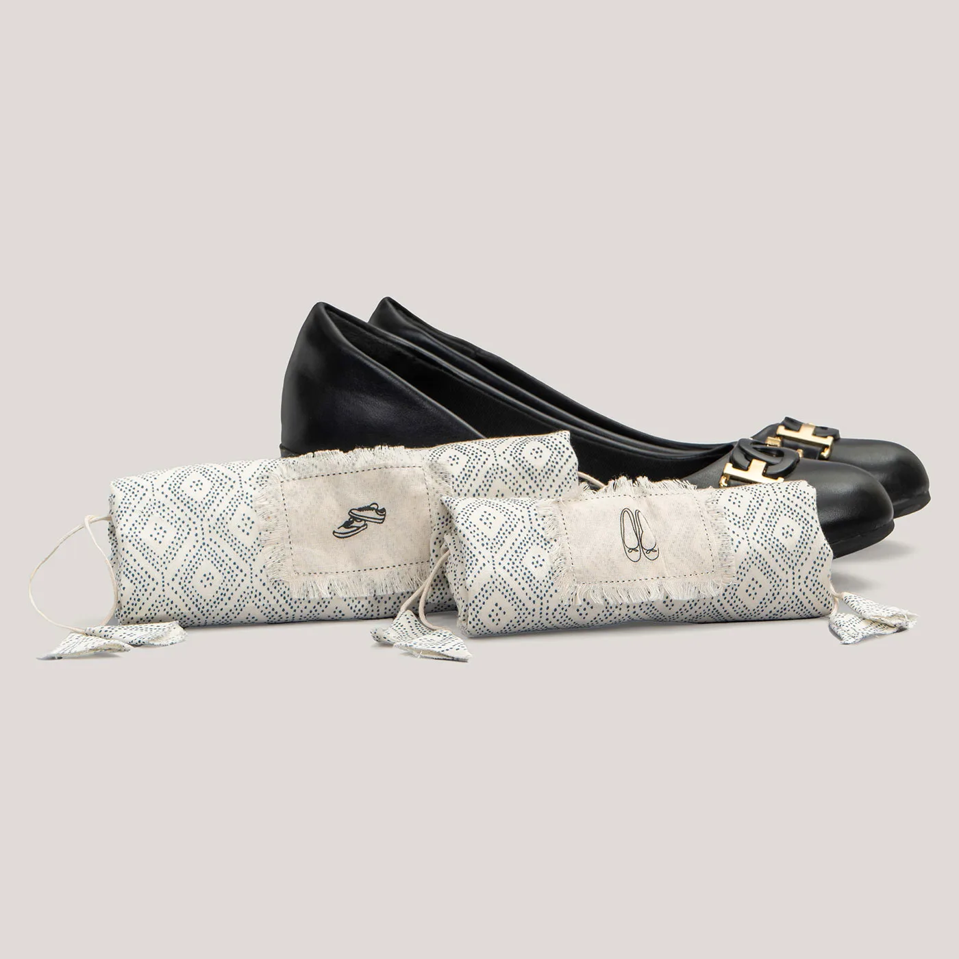 Naksha Ivory Printed Cotton Shoe Bag - Image 2