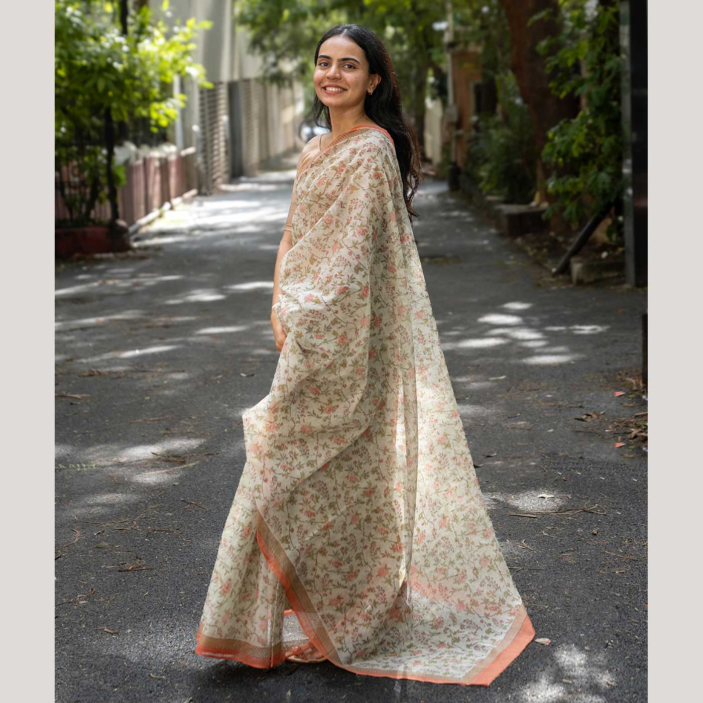 Eshaa Coral Kota Doria Handwoven Cotton Silk Saree - Image 5