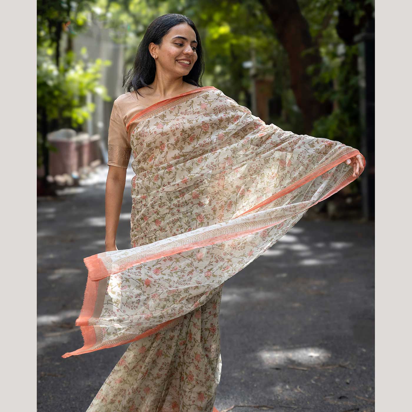 Eshaa Coral Kota Doria Handwoven Cotton Silk Saree - Image 6