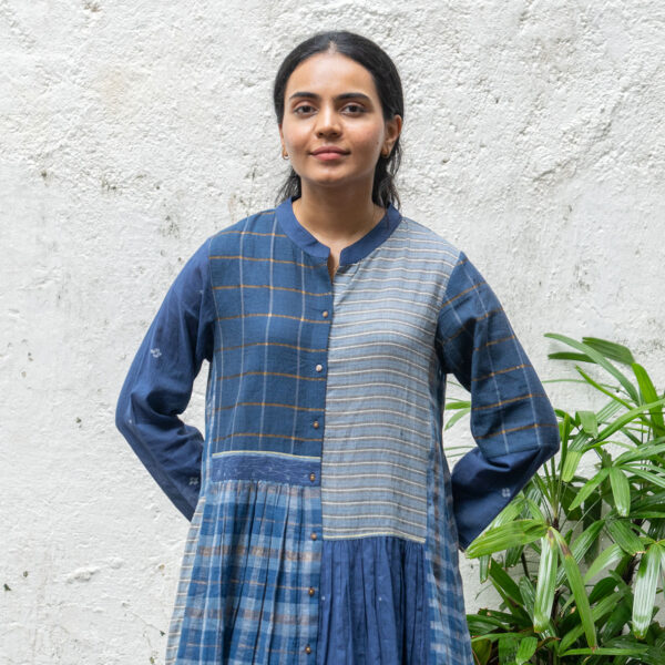 Ekansha Blue Jamdani Handwoven Handspun Cotton Top