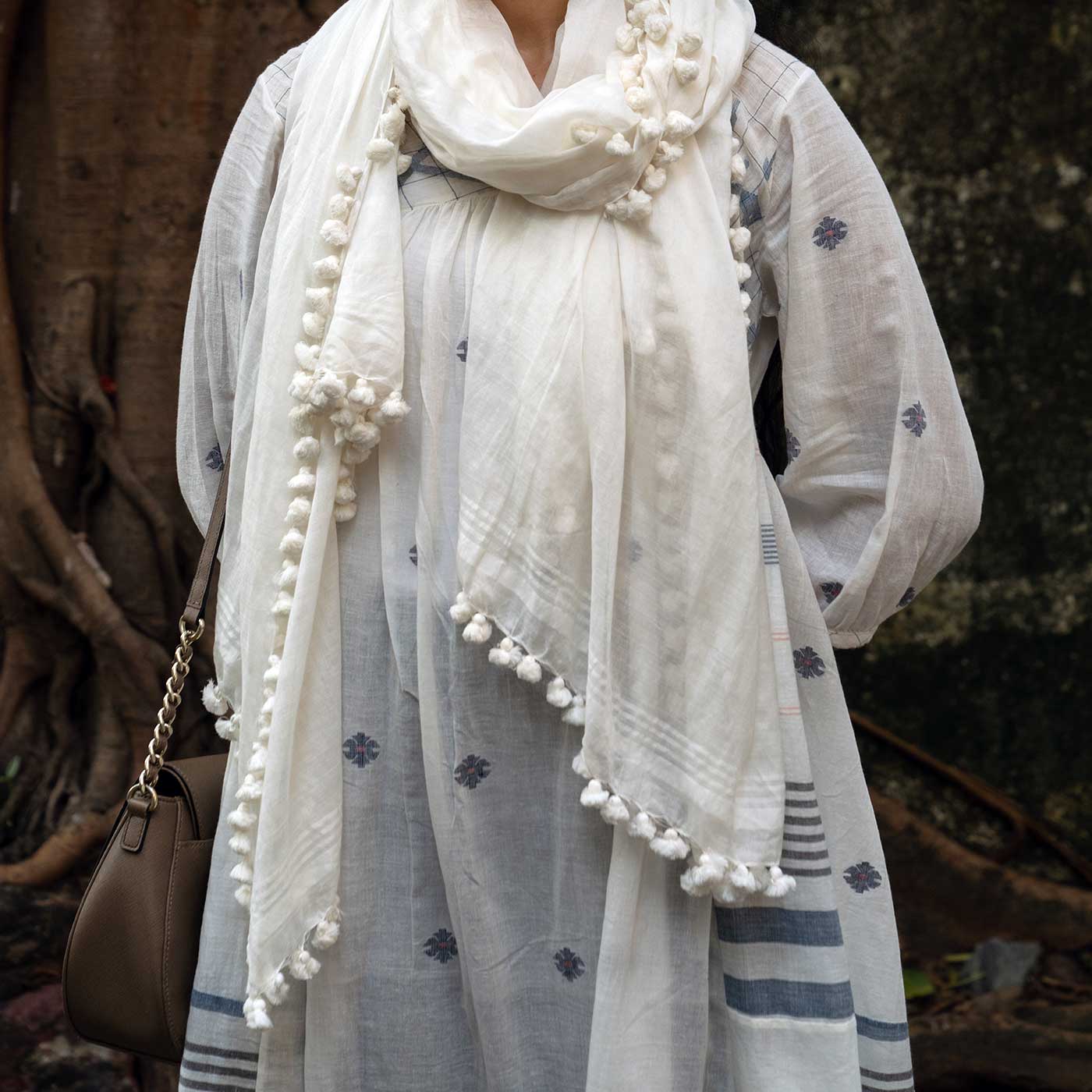 Ashvi Ivory Jamdani Handwoven Handspun Cotton Top - Image 3